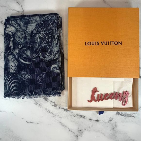 ❌❌ LOUIS VUITTON Cashmere/Silk/Wool Chapman Brothers Stole Blue Monogram LV - Picture 2 of 11